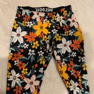 Floral leggings